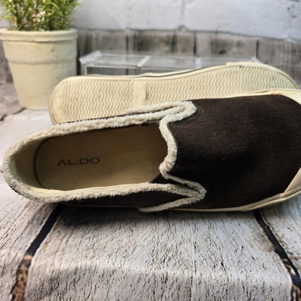 ALDO BROWN SUEDE SLIP ON SNEAKER LOAFER CREAM TRIM WOMENS SIZE 39 EURO